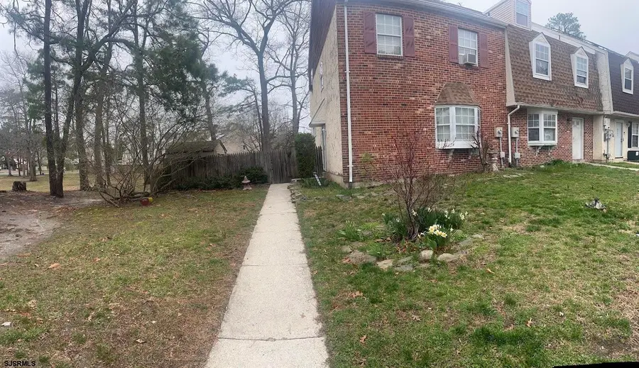 4993 Cardiff Ct, Hamilton, NJ 08330 - #3