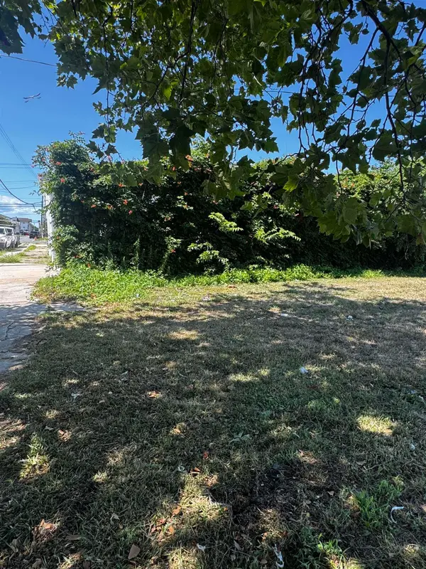 343 N Delaware Ave, Atlantic City, NJ 08401