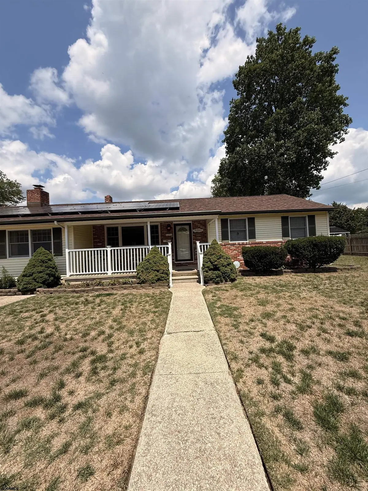 504 Pierce Ave, Linwood, NJ 08221 - #1