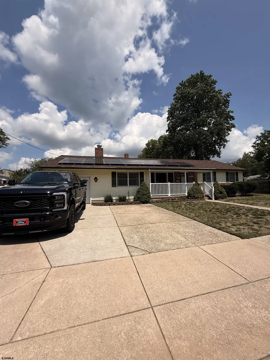 504 Pierce Ave, Linwood, NJ 08221 - #2
