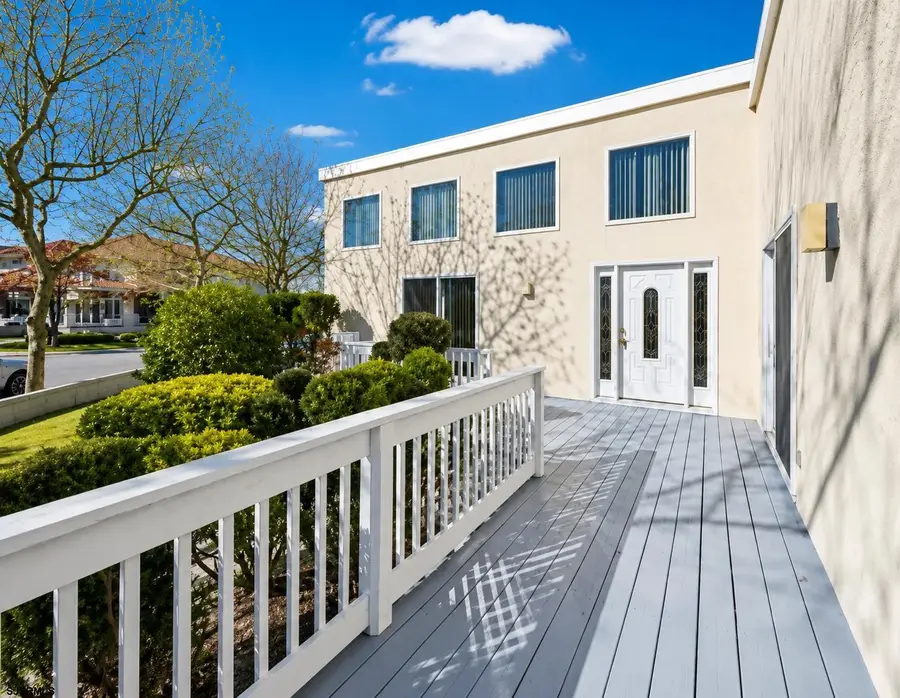 1 Seaside Ct, Margate City, NJ 08402 - #2