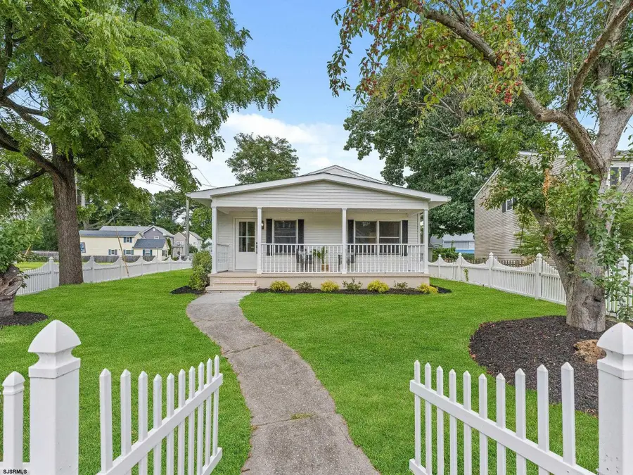 215 S Main Street, Woodstown, NJ 08098 - #2