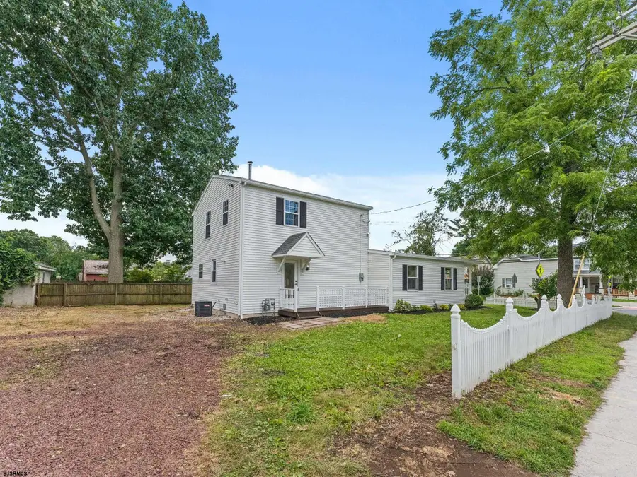 215 S Main Street, Woodstown, NJ 08098 - #3