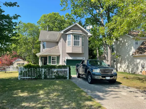 6191 Robin Dr, Mays Landing, NJ 08330