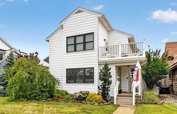 31 Simpson Ave, Ocean City, NJ 08226