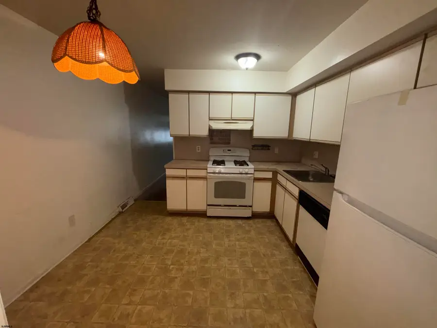 21G Oyster Bay Road #21G, Absecon, NJ 08401-0000 - #2