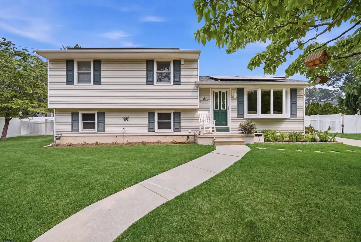 490 S Holly Ave, Pomona, NJ 08205 - #1