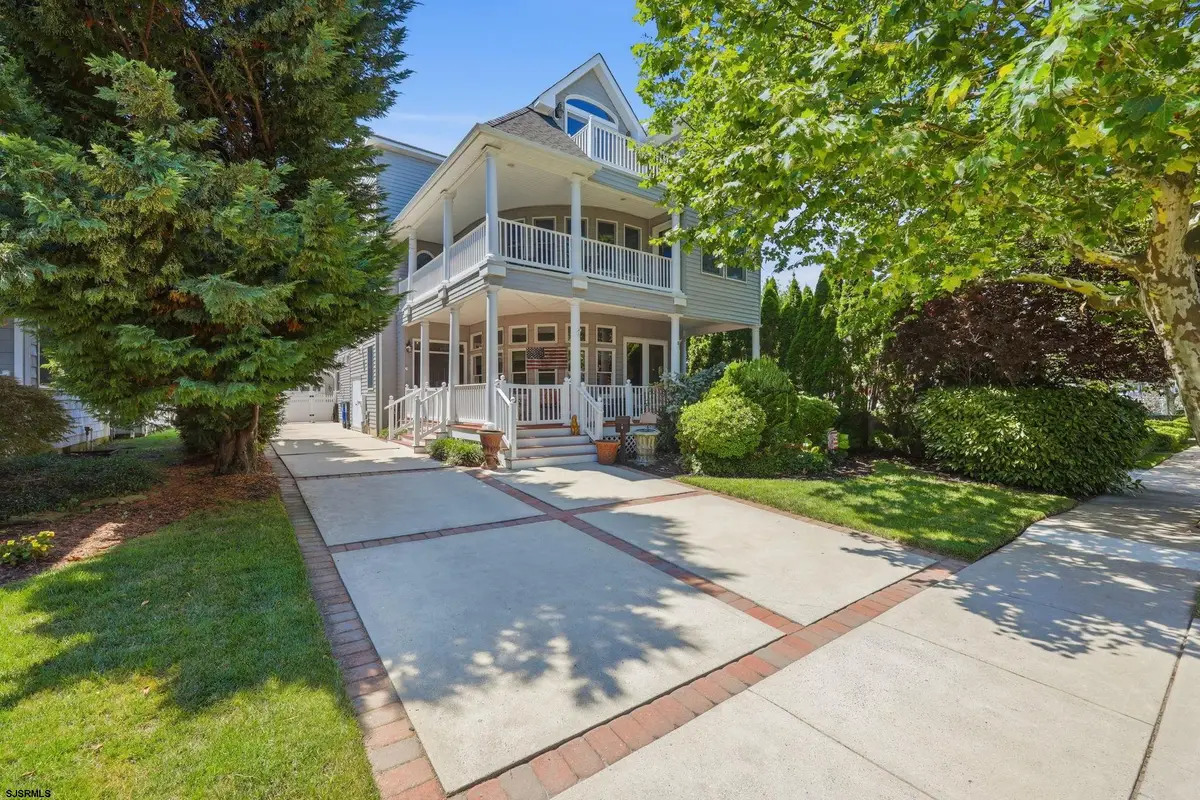 8 S Somerset Ave, Ventnor City, NJ 08406 - #1