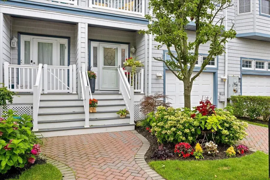 30 S Coolidge Ave, Margate City, NJ 08402 - #2