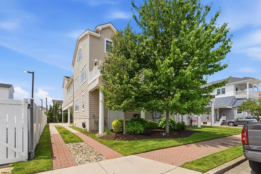 4 N Monroe Ave #A, Margate City, NJ 08402 - #2