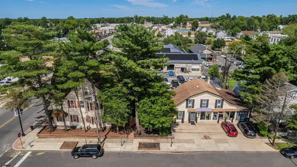 9 S Washington Street, Hammonton, NJ 08037