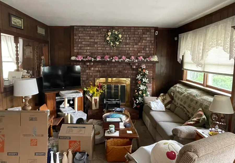 740 8th Ave, Galloway, NJ 08205 - #3
