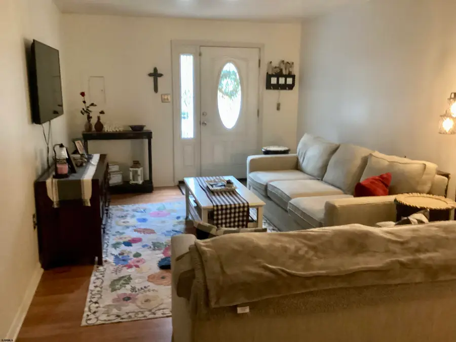 279 Pine Ave, Egg Harbor, NJ 08234 - #3