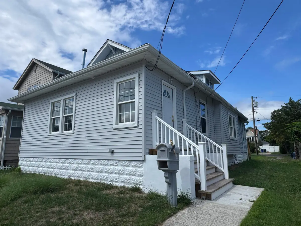 18 E Lindley Ave, Pleasantville, NJ 08232 - #1