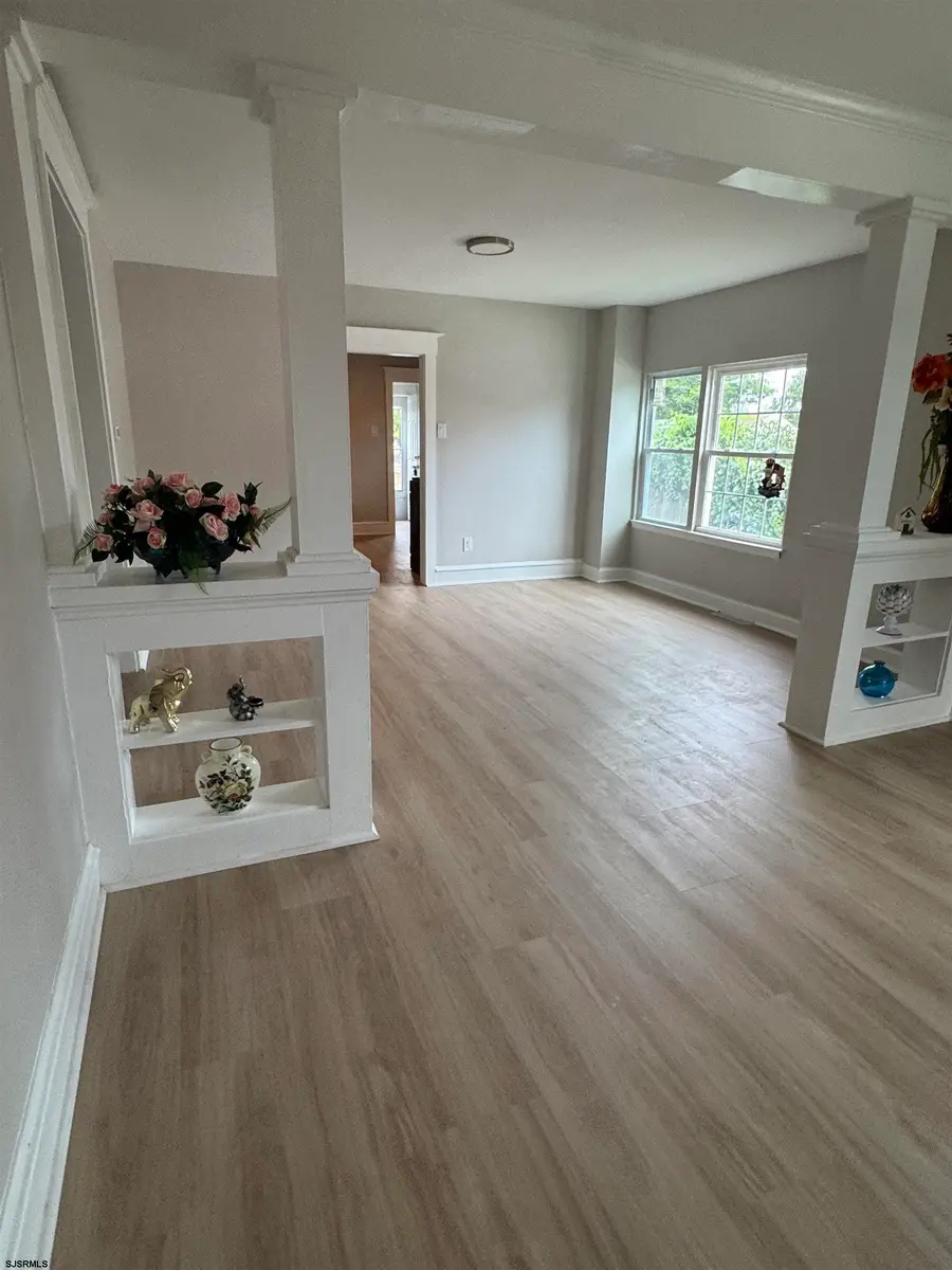 18 E Lindley Ave, Pleasantville, NJ 08232 - #3
