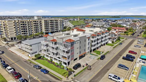 408 E Myrtle Rd #205, Wildwood Crest, NJ 08260