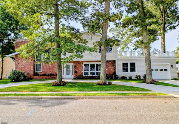 12 Oakview Dr, Northfield, NJ 08225