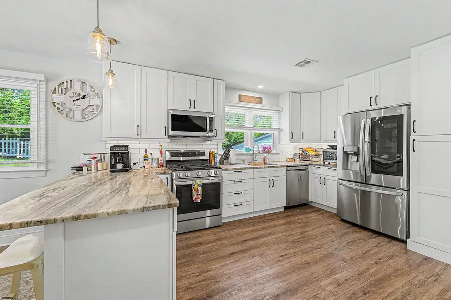 202 Helena Dr, Linwood, NJ 08221 - #2