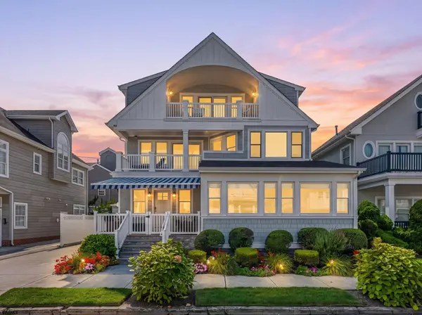 110 S Troy Ave, Ventnor, NJ 08406