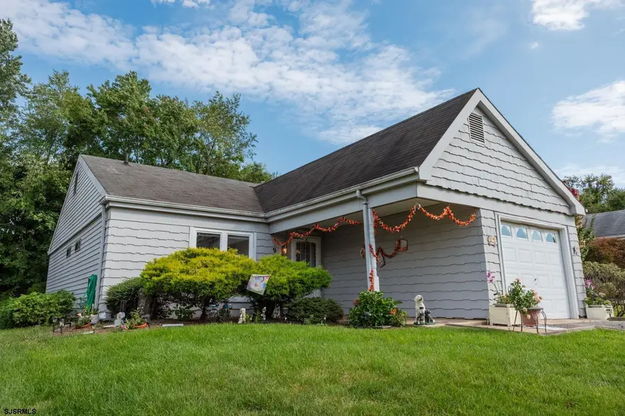 9 Elmswell Ave, Manchester, NJ 08759 - #3