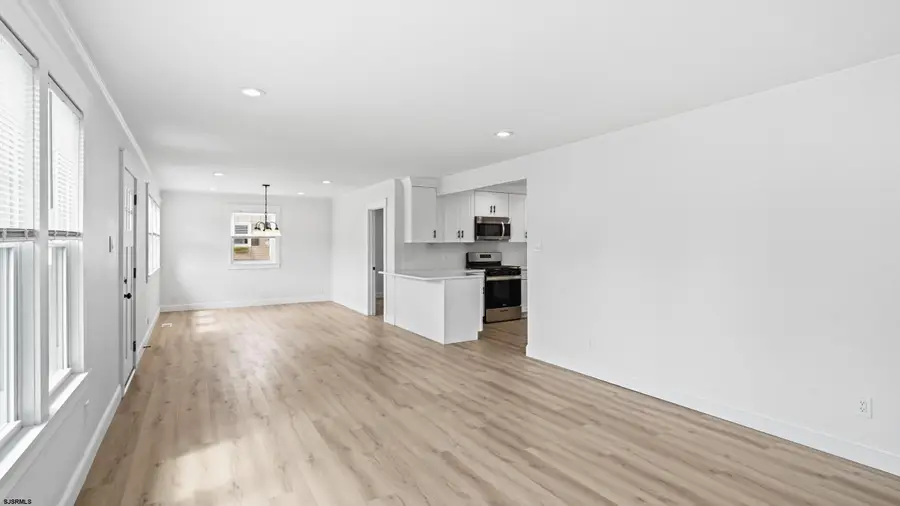 304 Vermont Ave, Egg Harbor, NJ 08234 - #3