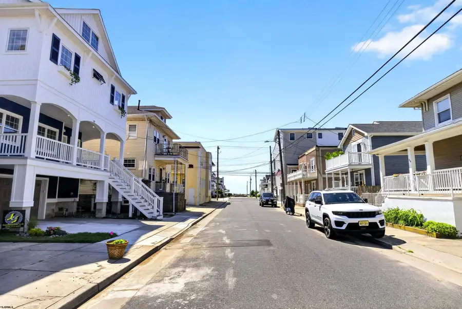 21 S Richards Ave, Ventnor City, NJ 08406 - #3