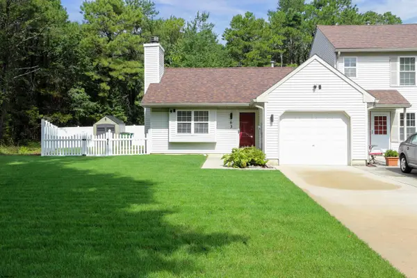 63 Allison Place, Egg Harbor Township, NJ 08234
