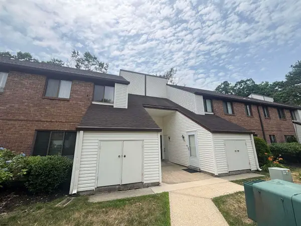 18 Country Magnolia #M, Egg Harbor Township, NJ 08234