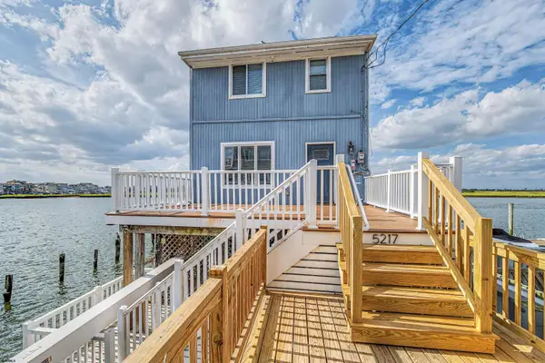 5217 Winchester Ave, Ventnor, NJ 08406