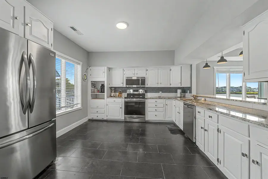5217 Winchester Ave, Ventnor City, NJ 08406 - #3