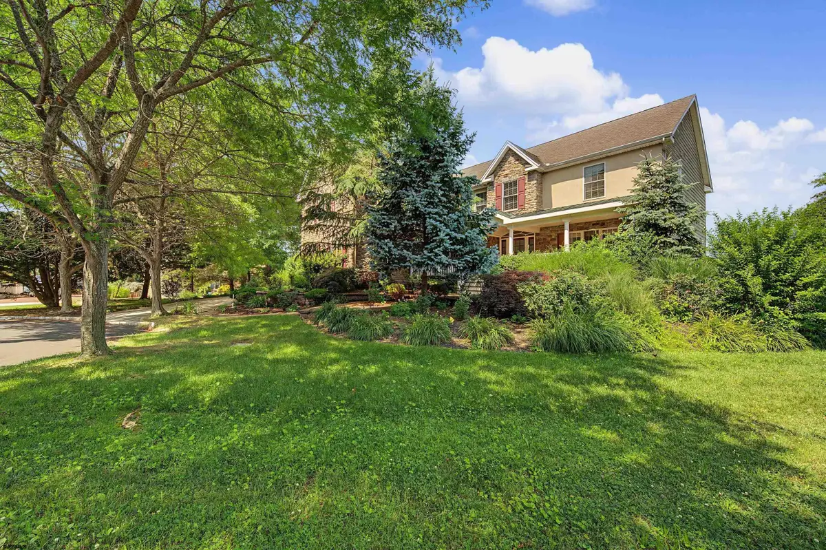1 Barr Ct, Linwood, NJ 08221 - #1