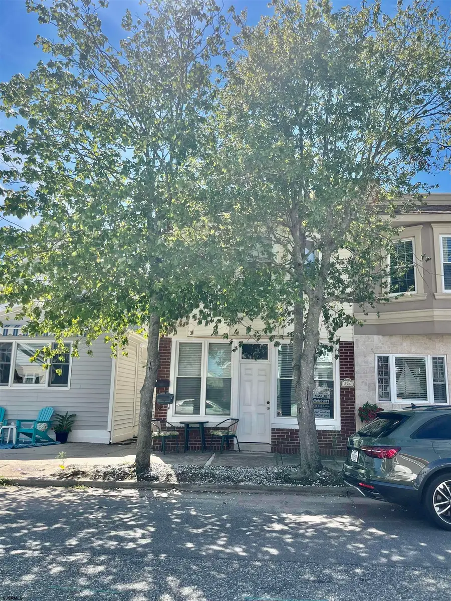 226 N Vendome Ave #A, Margate City, NJ 08402 - #2