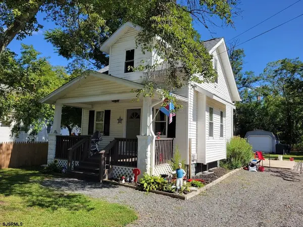 614 Norfolk Ave, Egg Harbor City, NJ 08215