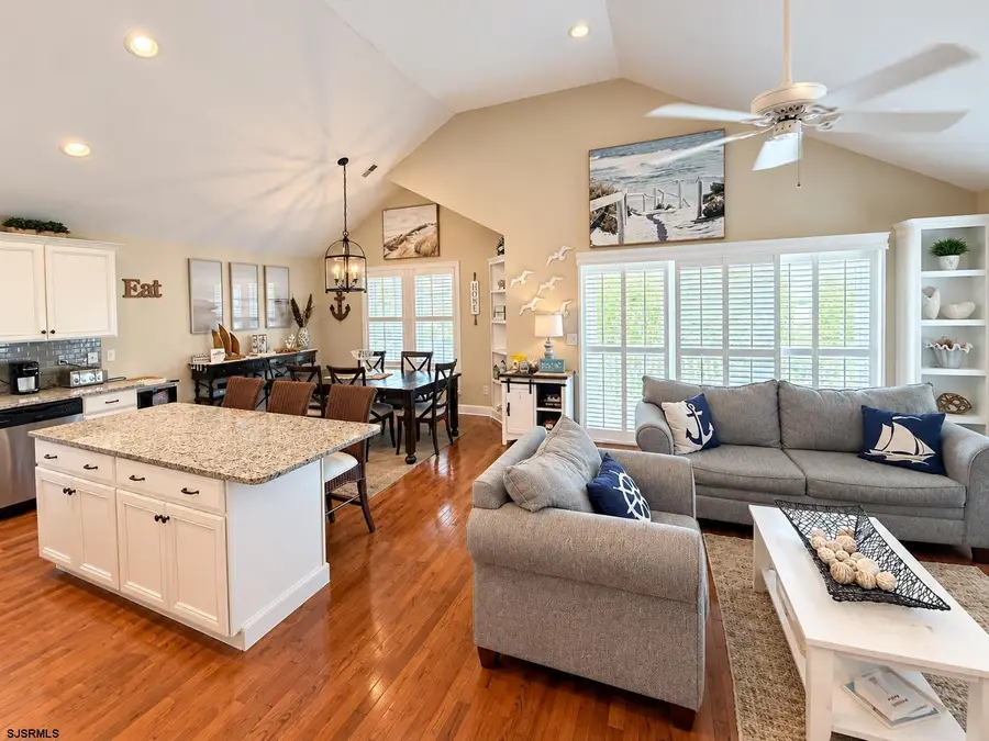 919 Central Ave #2nd Floor, Ocean City, NJ 08226 - #3