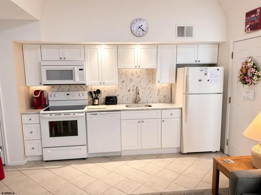 323 43rd St So. #14 #14, Brigantine, NJ 08203 - #2