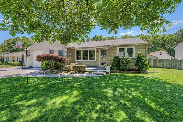 149 Crestview Ave, Absecon, NJ 08201