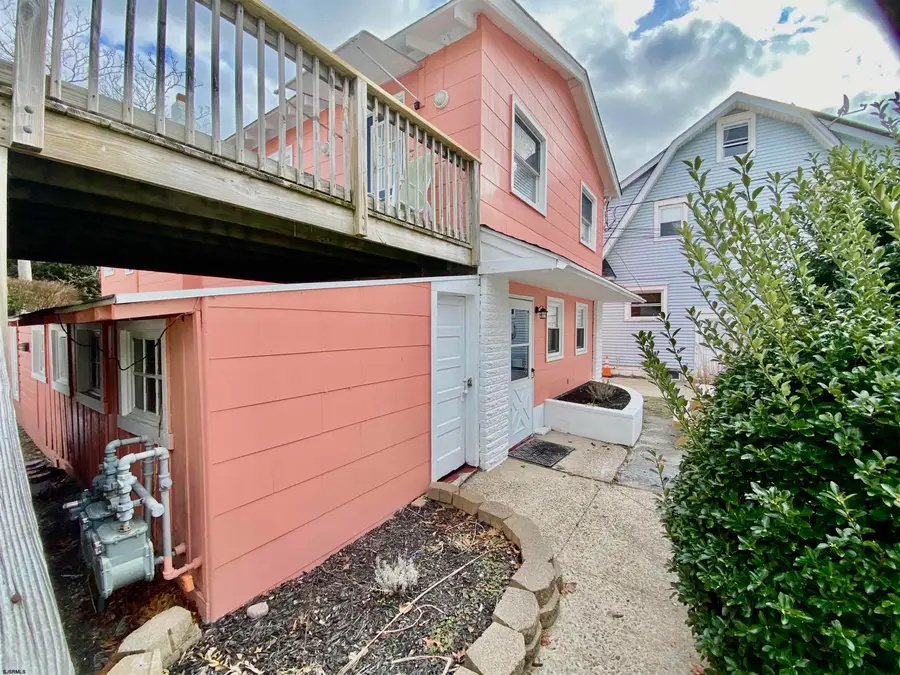 17 E Connecticut Ave Ave, Somers Point, NJ 08244 - #3