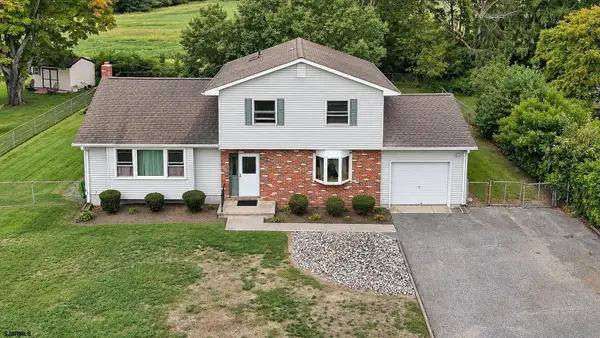 846 Becker Dr, Vineland, NJ 08361