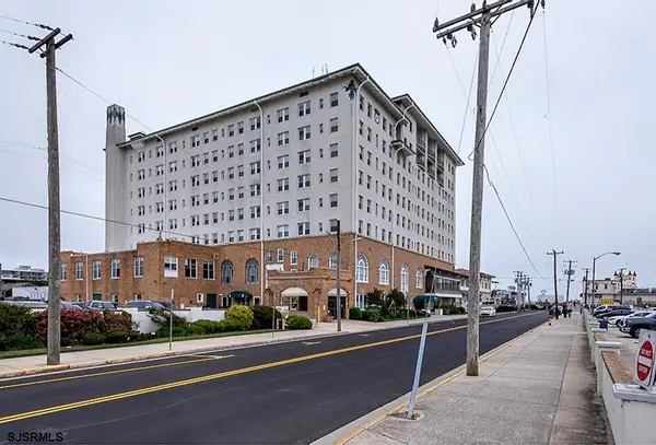719 E 11th Street #810, Ocean City, NJ 08226