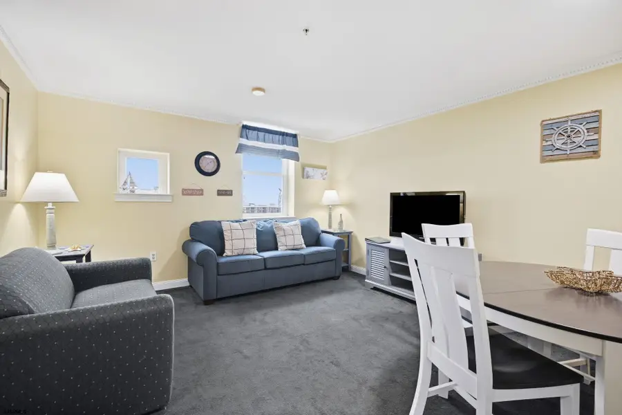 719 E 11th Street #810, Ocean City, NJ 08226 - #3