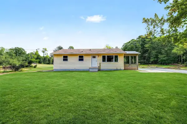 201 11th Ave, Mays Landing, NJ 08330