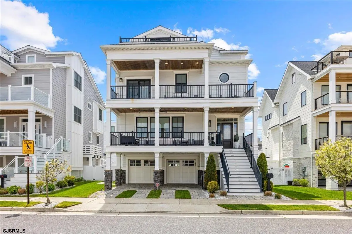 102 S Essex Ave, Margate City, NJ 08402 - #1