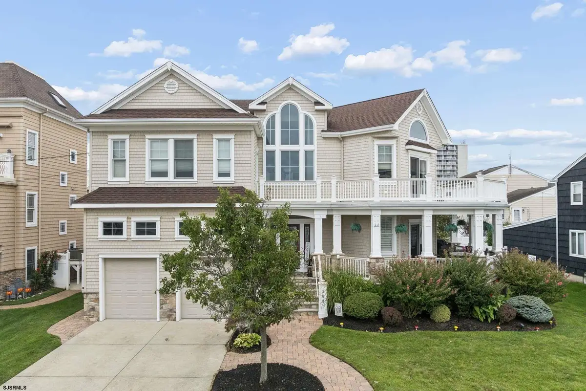 303 N Harvard Ave, Ventnor City, NJ 08406 - #1