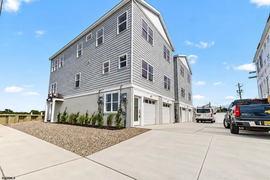 239 N Arizona Ave, Atlantic City, NJ 08401 - #2