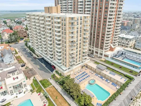 101 S Plaza Pl #402, Atlantic City, NJ 08401