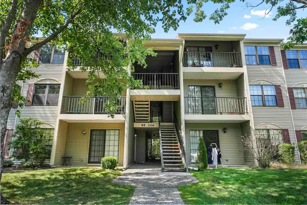 99 Sussex Place #99, Absecon, NJ 08205
