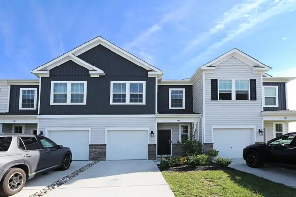 145 Corolla Dr #145, Egg Harbor Township, NJ 08234