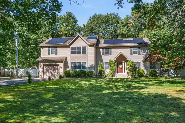 6 High School Drive, Egg Harbor Township, NJ 08234
