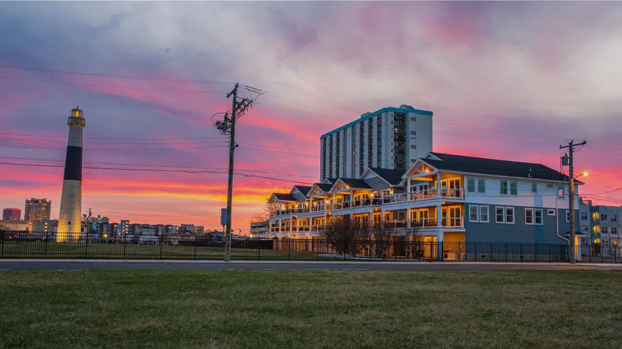 12 S New Hampshire Ave, Atlantic City, NJ 08401 - #3