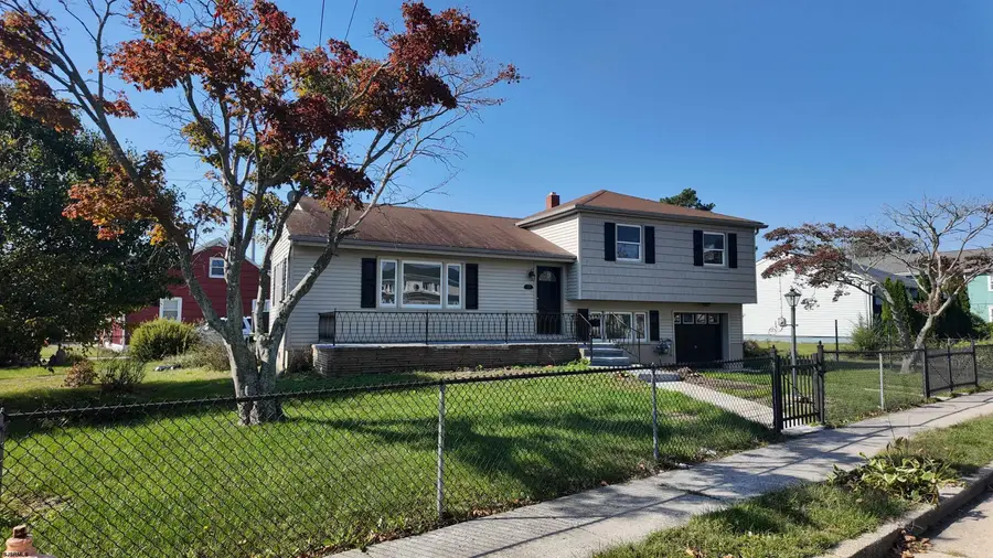1500 Emerson Ave, Atlantic City, NJ 08401 - #2